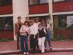 Gruppe vor Jugendherberge